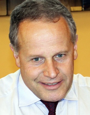 Rechtsanwalt Marcus Schäfer zu Haftungsrisiken für WHG-Fachbetriebe: „Ist ein Mitarbeiter im Fachbetrieb nicht für die Errichtung einer Tankanlage ausgebildet, darf er sie nicht herstellen. Der Betrieb wird bei Fehlern haften.“