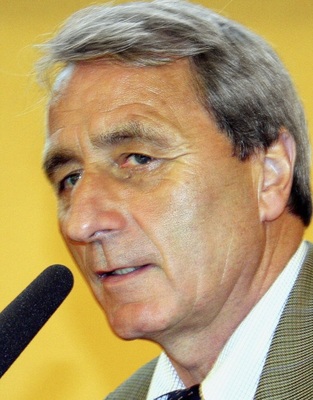 Dr. Günther Siegert (Hessisches Landesumweltministerium) zu ­Neuregelungen in der VAUwS: „Es muss eine Übergangsregelung von Jahren geben, damit die Sachverständigen-Organisation sowie die Fach- und Gütegemeinschaften gleichberechtigt sind.“