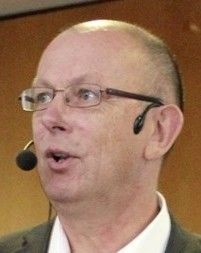 Der Vortrag von Hewi-Fachreferent Dipl.-Ing. Bernd Steltner behandelte die Se­nioren- und behinderten­gerechte Installation durch das SHK-Handwerk.