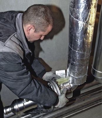 Unter anderem die gut gedämmten Haustechnikinstallationen machen das neue Gebäude zu einem energieeffizienten Musterbeispiel nachhaltigen Bauens. Allein rund 23500 lfdm. Heizungsrohre wurden mit hoch wärmedämmender Steinwolle isoliert.