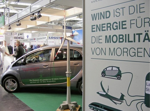 Windstrom bringt sich als Energie für die Elektromobilität in Position. Anbieter von KWK-Geräten haben dieses emotionale Potenzial bislang kaum erschlossen.