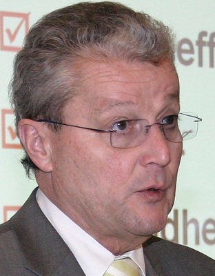 Vorsitzender Manfred Stather: „Die jährlichen Austauschraten von ineffizienten Heizkesseln in Höhe von nur drei Prozent reicht nicht, um eine glaubhafte Energiewende zu vollziehen.“
