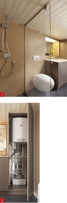 1 Die Nutzfläche des Hängers beträgt 5,4 m². Es gibt aber die Möglichkeit, den Anhänger ohne die Ausstattungs­elemente vor der Wand zu ­bestellen.2 Ein 50-Liter-Elektrowarmwasserheizer sorgt für warmes Wasser. Das Abwasser wird mit Hilfe einer Sanibroy-Kleinhebe­anlage abgeführt.