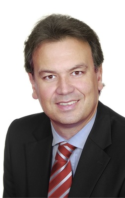 Dr. Wolfgang Schwarz ist Hauptgeschäftsführer

im Fachverband Sanitär Heizung

Klima

Bayern, 81539 München, Pfälzer-Wald-Str. 32, www.haustechnikbayern.de