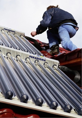 Solarthermieanlagen sind oftmals komplizierte Systeme mit einem ausgeklügelten Speichermanagement, die eine gute Planung und Ausführung erfordern.