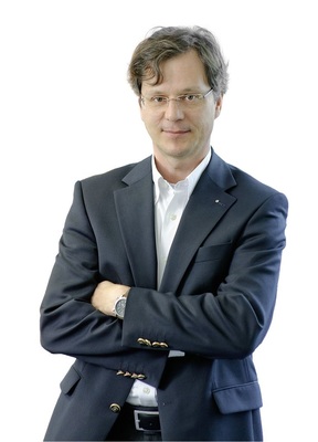 Peter Gawlik ist Geschäftsführer der Sonnenkraft Deutschland GmbH, 93049 Regensburg, Telefon (09 41) 4 64 63-0, peter.gawlik@sonnenkraft.com, www.sonnenkraft.de