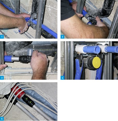 1 Gerade in der Etagenanbindung von Bädern in mehrgeschossigen Wohngebäuden kann mit dem PushFit-Rohrleitungssystem effizient gearbeitet werden. Erster Arbeitsschritt ist dabei das Ablängen der Rohrleitungen.2 Anschließend werden die Rohrleitungen entgratet und ­kalibriert. Dafür gibt es das für alle drei Dimensionen geeignete, ­ergonomisch geformte PushFit-Entgrat- und Kalibriergerät. 3 Danach werden die Schutzkappen, welche vor Staub und Schmutz schützen, entfernt und das Fitting wird auf das Rohr oder das Rohr in das Fitting eingesteckt.4 In der Etagenanbindung der sanitären Einrichtungsgegenstände schlug die Stunde des PushFit-Rohrleitungssystems.5 PushFit wurde mit den Dimensionen 16, 20 und 25 mm speziell für die Anbindung von Sanitärgegenständen in der Etage konzipiert.