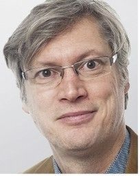 Prof. Dr. Thomas Kistemann machte deutlich, dass man anstelle punktueller Kontrollen die gesamte Trinkwasser-Installation bis zur letzten Entnahmestelle bewerten muss.