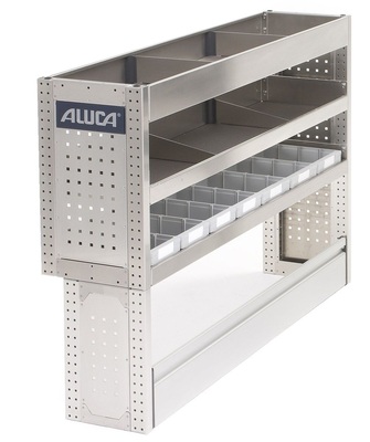 Für die linke Seite im Frachtraum eines Berlingo, Caddy oder Combo kann dieses Aluca-Regalmodul (B 1255 x H 950 x T 250/320 mm) über einem Radhaus Platz finden.