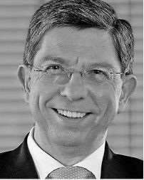 Dr. Klaus-Dieter Barbknecht, VNG-Verbundnetz Gas: „Totgesagte leben länger. Unser Ziel ist der ­Verkauf von Biogas über das Internet.“