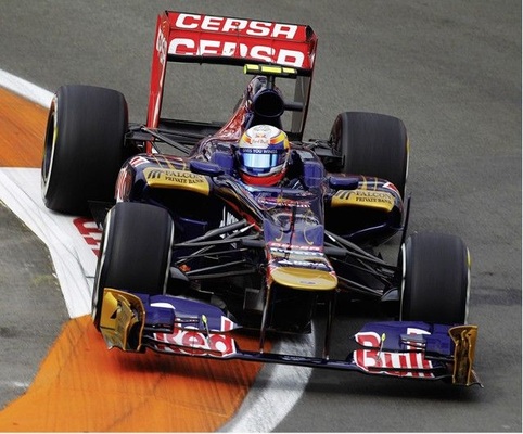 F1-Rennwagen des Rennstalls Toro Rosso beim Grand Prix in Spanien im Juni 2012.
