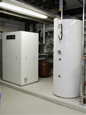 Die Wärmepumpe WWP S37 1 von Weishaupt hat sich bei einer Gebäudesimulation als die wirtschaft-lichste Lösung herausgestellt (Projekt 1).