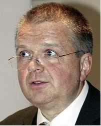 Matthias Wagnitz (ZVSHK): „Zur Heimvernetzung, ihren Standards und der Integra­tion der Heizung wird es bis zur ISH eine Anhörung geben.“