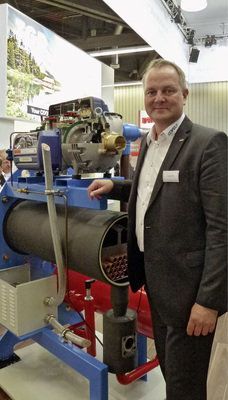 Cofely Refrigeration — im Bild ­Geschäftsführer Dr.-Ing. Jürgen Süß — gehört zu den wenigen Anbietern, die den Betrieb ihrer Quantum-Maschinen nach Smart-Grid-Kriterien offen propagieren. - © Wolfgang Schmid
