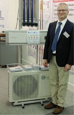 Dr. Kurt Orthmann, Geschäftsführer der Sedna Aire Europe-Niederlassung Dortmund, stellte ein solares Klimasystem vor, das bis zu 60 % Strom sparen soll.