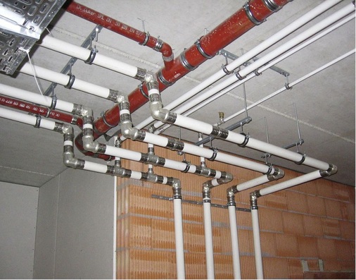 Mit der sortenreinen Installation eines Verbundrohrsystems ist der SHK-Handwerker immer auf der sicheren Seite.