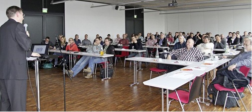 Beim Praxisforum Erdwärme des Bundesverbandes Wärmepumpen lag der Schwerpunkt auf Messsystemen zur digitalen Überwachung des Abdichtvorgangs. - © Margot Dertinger-Schmid
