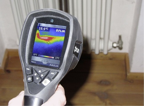 Für die Leitungs- oder Leckagesuche sind auch einfache Kameras einsetzbar.