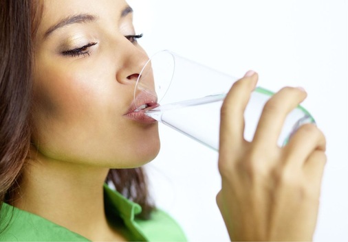 Die Deutschen sollen trinken wie sie tanken, nämlich bleifrei. Ab 1. Dezember dieses J­ahres wird ein niedrigerer Grenzwert für Blei im ­Trinkwasser gelten.