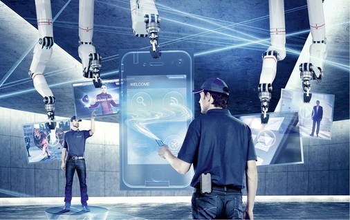 Kein Science-Fiction, sondern Realität heute: Die Grundfos-Pumpen können über Smartphones gesteuert und eingeregelt werden. - © Grundfos
