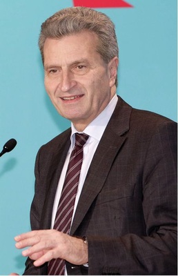 EU-Energiekommissar Günther Oettinger weiß, dass ohne den Anreiz steuerlicher Abschreibung zu wenig energetisch saniert wird.