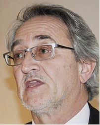 Günter Hanninger: Mit dem Slogan „Top-Ausbilder im SHK-Handwerk“ Nachwuchs werben.