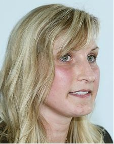 Lisa Hirschberg (Hewi): „Viele Menschen nehmen im Bad ihre Brille ab und brauchen deshalb eine kontrastreiche Umgebung.“