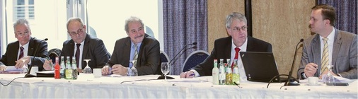 Auf der BFW-Tagung am 27. November 2013 in Berlin (v.r.): Geschäftsführer Steeven Bretz, Vorsitzender Friedrich Budde, Vize Eckhart Dencker, Jürgen Jakob sowie Rainer Dippel.