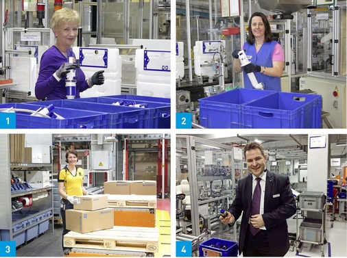 1 Hochautomatisierte Fertigung: ­Heute wird der Unterputzspülkasten mit hoher Fertigungstiefe auf rund 25000 m2 Fläche in Pfullendorf produziert. 2 Körperlich schwer arbeiten muss hier keiner mehr: Über Förderbänder werden die Spülkästen den Mitarbeitern zugeführt, die dann die einzelnen Bauteile hinzufügen.3 Vernetzte Logistikwelt: Welche Produkte in die jeweilige Verpackungseinheit gehören, teilt ein Computer den Mitarbeitern im Logistik-Zentrum per Headset mit.4 Produktionschef Robert Lernbecher: „Ein Spülkasten besteht aus 150 Einzelteilen, die zu 95 % von Geberit selbst hergestellt werden.“