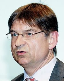 Dr. Christian Zentgraf (Sachverständiger): ­„Schulen Sie Mitarbeiter im Bereich Ladungssicherung. Fehlt die Schutzkappe auf der Gasflasche, ­kostet das 500 Euro.“