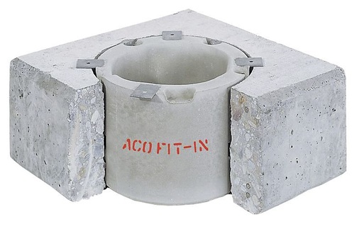 ACO Fit-in ist eine mörtellose Hohlraumverfüllung in Form eines ­Fertigbauteiles. Das Ablaufgehäuse entspricht der Baustoffklasse A1 und ist nicht brennbar.