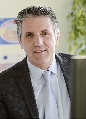 Pietro Mariotti ist Head of Products ­Piping Systems, bei der Geberit AG, ­CH-8645 Jona, Tel. 0041 55 221 66 55, Telefax 0041 55 221 68 46, E-Mail: pietro.mariotti@geberit.com