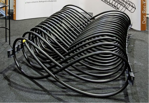 Genehmigungsverfahren für Erdwärmesonden werden mit Sicherheit langwieriger. Alternativen zur Sonde sind gefragt: im Bild ein 8er-Kollektor von Freisolar.