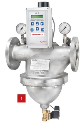 Schutzfilter aus ­Edelstahl mit voll­automatischer Rückspülung über Differenzdruck und Zeit.