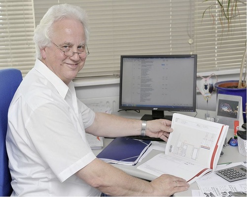 Handbücher und gute Dokumentationen erleichtern die Planung der Wärmepumpenanlagen im Arbeits­alltag erheblich.