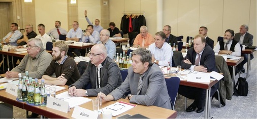 Die Bundesfachgruppe SHK traf sich in Potsdam, um 20 Tagesordnungspunkte aus den Bereichen Sanitär, Heizung ­sowie Lüftung zu erörtern.