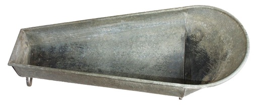 Verschiedene Versionen der sogenannten Volksbadewanne der Kraußwerke in Schwarzenberg fanden sich Anfang bis Mitte des 20. Jahrhunderts in zahlreichen deutschen Haushalten. Der halbrunde Querschnitt ermöglicht eine einfache Fertigung des Wannenrumpfes aus feuerverzinktem Blech.