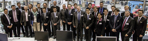 



Am interdisziplinären Forschungsprojekt EEBatt sind 13 Lehrstühle der TU München, die Varta Storage GmbH in Nördlingen, sowie das Forschungsinstitut ZAE Bayern beteiligt.
