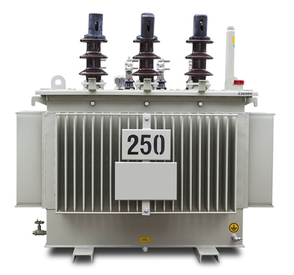 
Bei höherem Leistungsbedarf ist es oft wirtschaftlicher, einen Stromspeicher zu installieren, anstatt einen größeren Trafo nachzurüsten.



