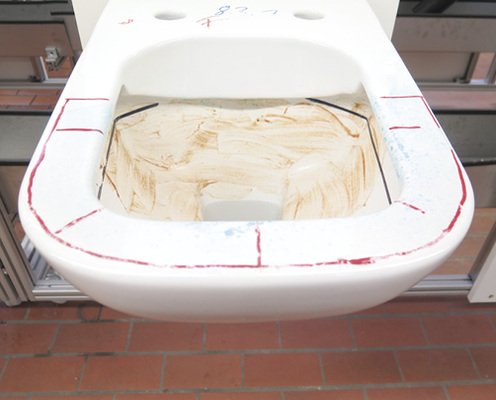 
Beim Schmiertest simulierte Ketchup anhaftende Fäkalien.
