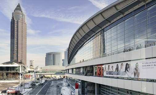 
Erinnern Sie sich noch? Bei der letzten ISH sorgte ein überraschender Wintereinbruch am Eröffnungstag für chaotische Verhältnisse.
