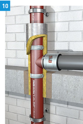 
Einbau der Steckverbindung Brandschutz SVB mit abZ Z.Nr. 19.17-2130 in die waagerechte Anschlussleitung (Saint-Gobain HES).

