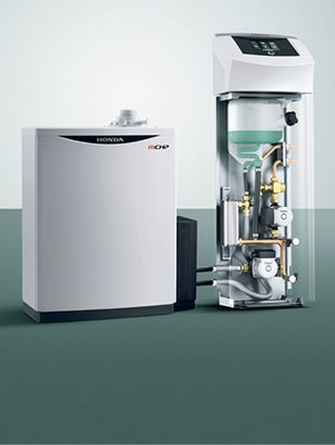 



Der erste Schritt zur Netzunabhängigkeit ist das BHKW, das im Winter Strom und Wärme liefert.
