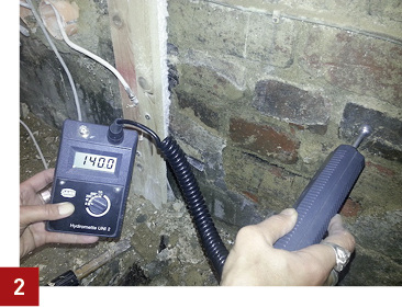 



Messung des Wasserdampfaktivitätswertes einer durchfeuchteten Kellerwand (erdberührt). Mit einem a
w
-Wert von 1,4 dürfte eine thermische Aktivierung notwendig sein. 
