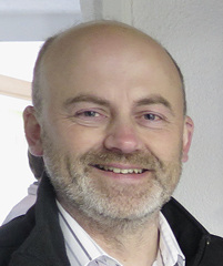 
Thomas Wilhelm (Fa. Sperber) aus Windisch- Eschenbach: „Die gute Vorbereitung der Werbemaßnahmen in der B&H-Zentrale spart viel Zeit. Durch die Gruppenaktivitäten werden wir bei Kunden und Industriepartnern besser wahrgenommen.“
