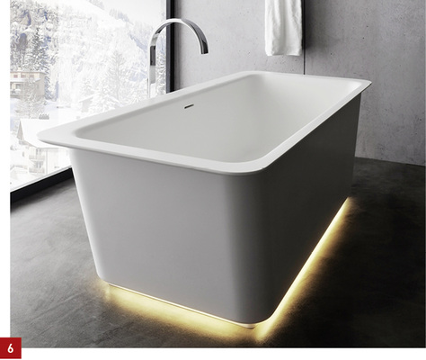 
6 Die schwebende Badewanne der Kollektion Unique No. 3 von Repabad kann mit Lichteffekt in Szene gesetzt werden.
