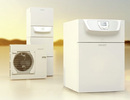 
Diese Kombination aus Öl-Brennwert und Luft/Wasser-Wärmepumpe nutzt mit dem neuem Brötje Systemregler ISR EHMS den PV-Strom stets bevorzugt.
