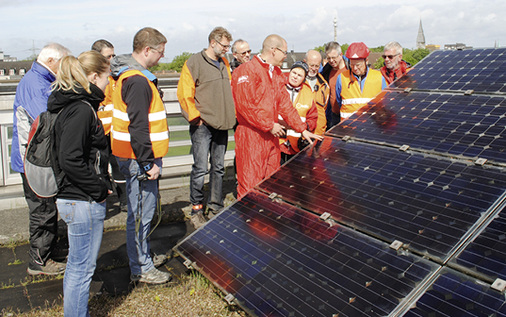 
Besichtigungen von Solaranlagen sind immer wieder beliebte Bestandteile der Veranstaltungsprogramme.
