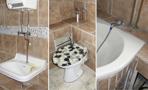 
Unter der Überschrift „Heimwerker am Ball“ schickte uns Ralph Späth aus Ulm-Einsingen diese Bilder. Wenn das mal nicht der Fliesenleger angeschlossen hat . . .
