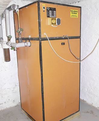 
Seit 35 Jahren zuverlässig im Einsatz: Die Kermi Therm-Brauch-wasserwärmepumpe BW1800.



